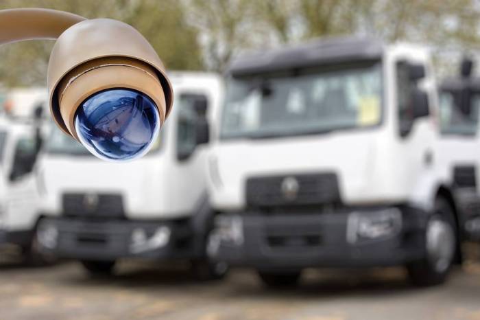 Facing cameras driver dash trucking industry cams shuns cam adorama